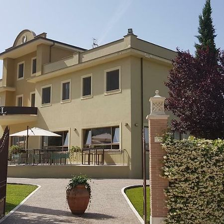 Giga Hotel Villa Santa Lucia Exteriér fotografie