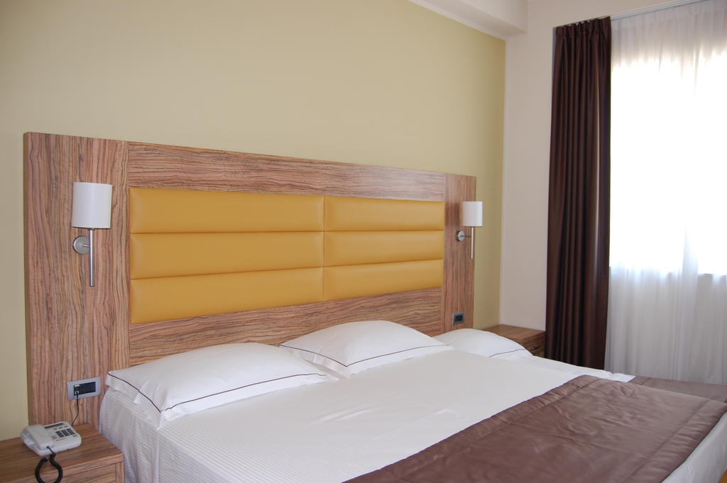 Giga Hotel Villa Santa Lucia Pokoj fotografie