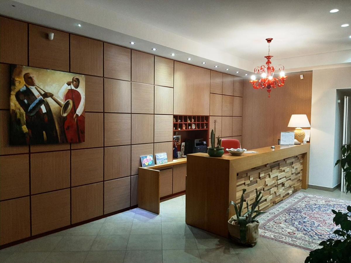 Giga Hotel Villa Santa Lucia Exteriér fotografie